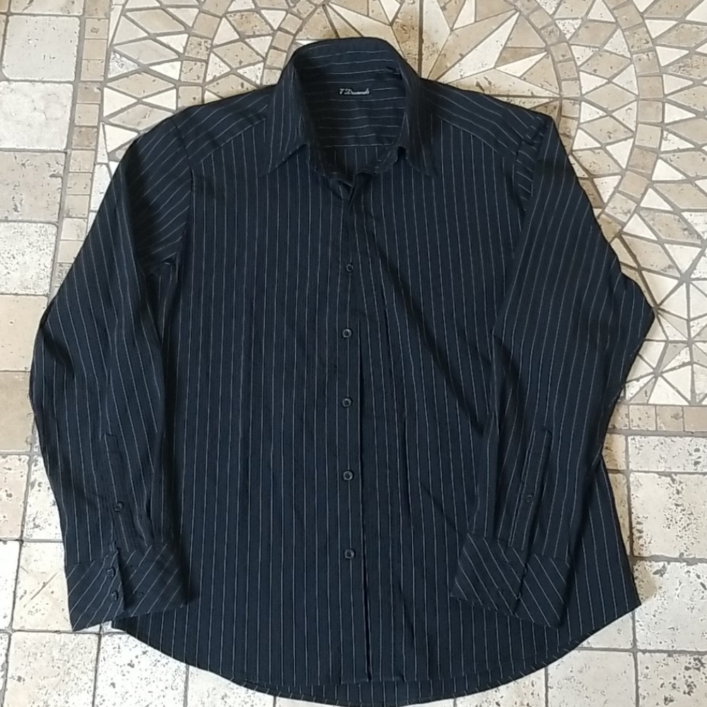 7 Diamonds buttoned long sleeve dress shirt XL